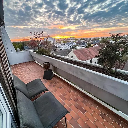 Apartment Bright Designer With Pool Table & 2 Balconies Ingolstadt